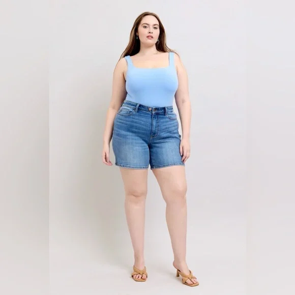 Judy Blue 2 Button Denim Shorts with Pockets Plus Size Classic Blue Denim Shorts - Picture 10 of 15